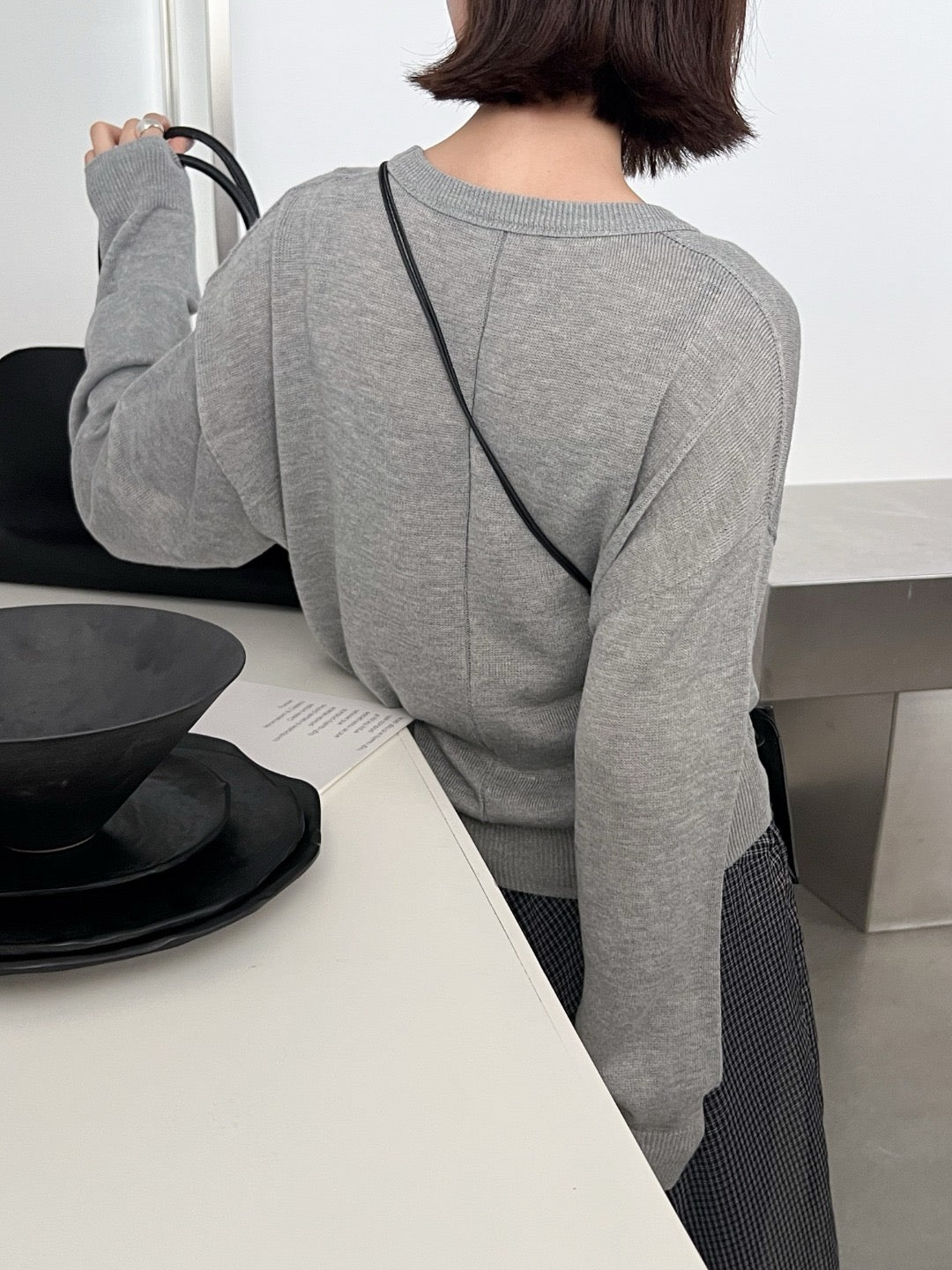 17a21 Basic Mongtoghi cashmere top