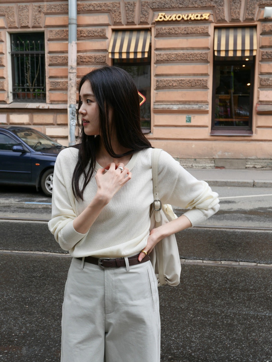 17a21 Basic Mongtoghi cashmere top