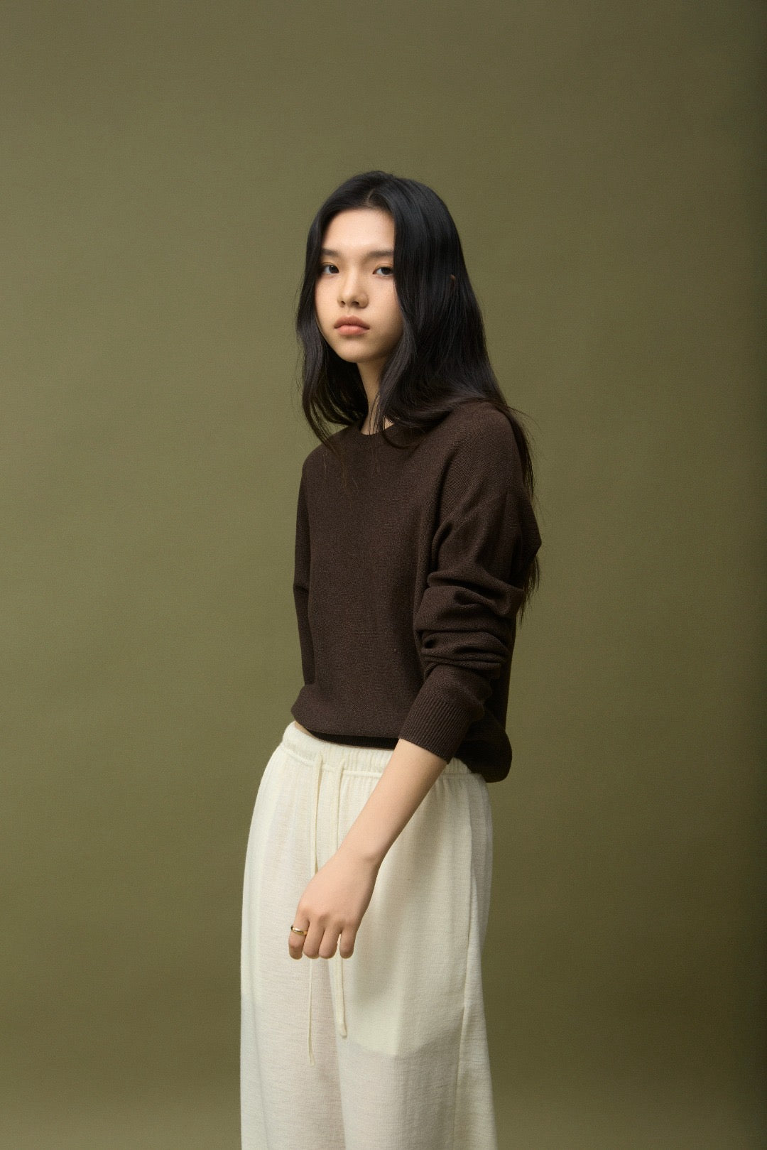17a21 Basic Mongtoghi cashmere top