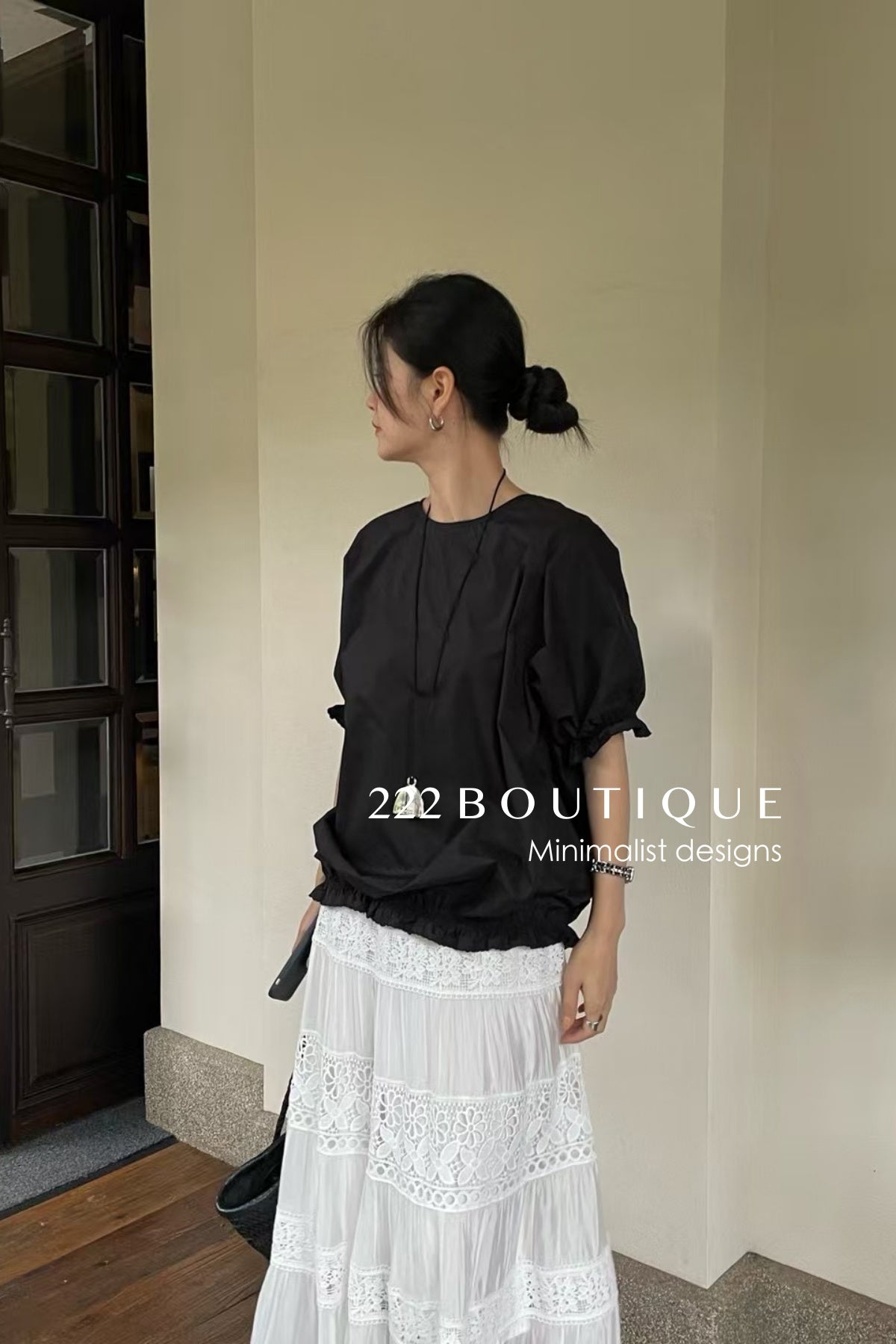 15a55 Drawstring hem top – clean volume