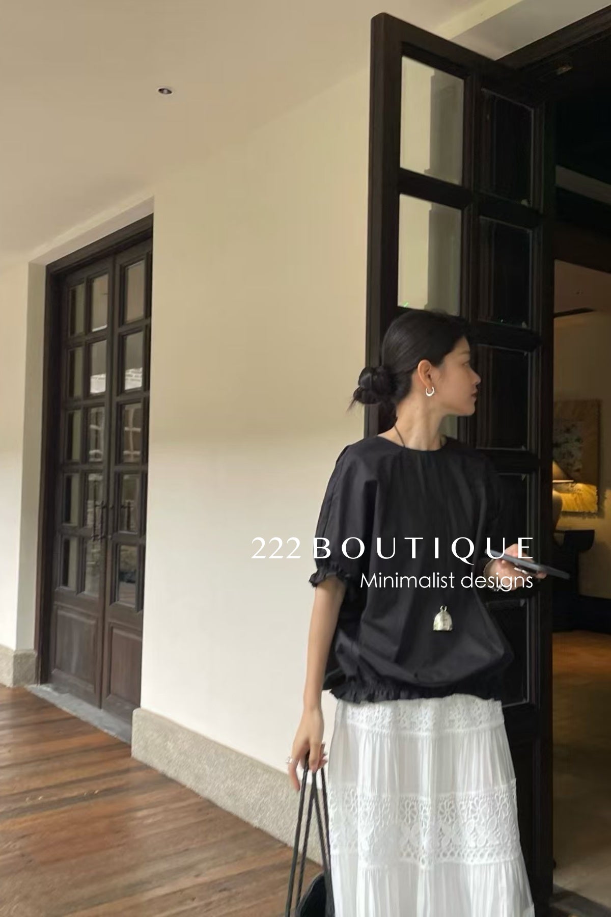 15a55 Drawstring hem top – clean volume