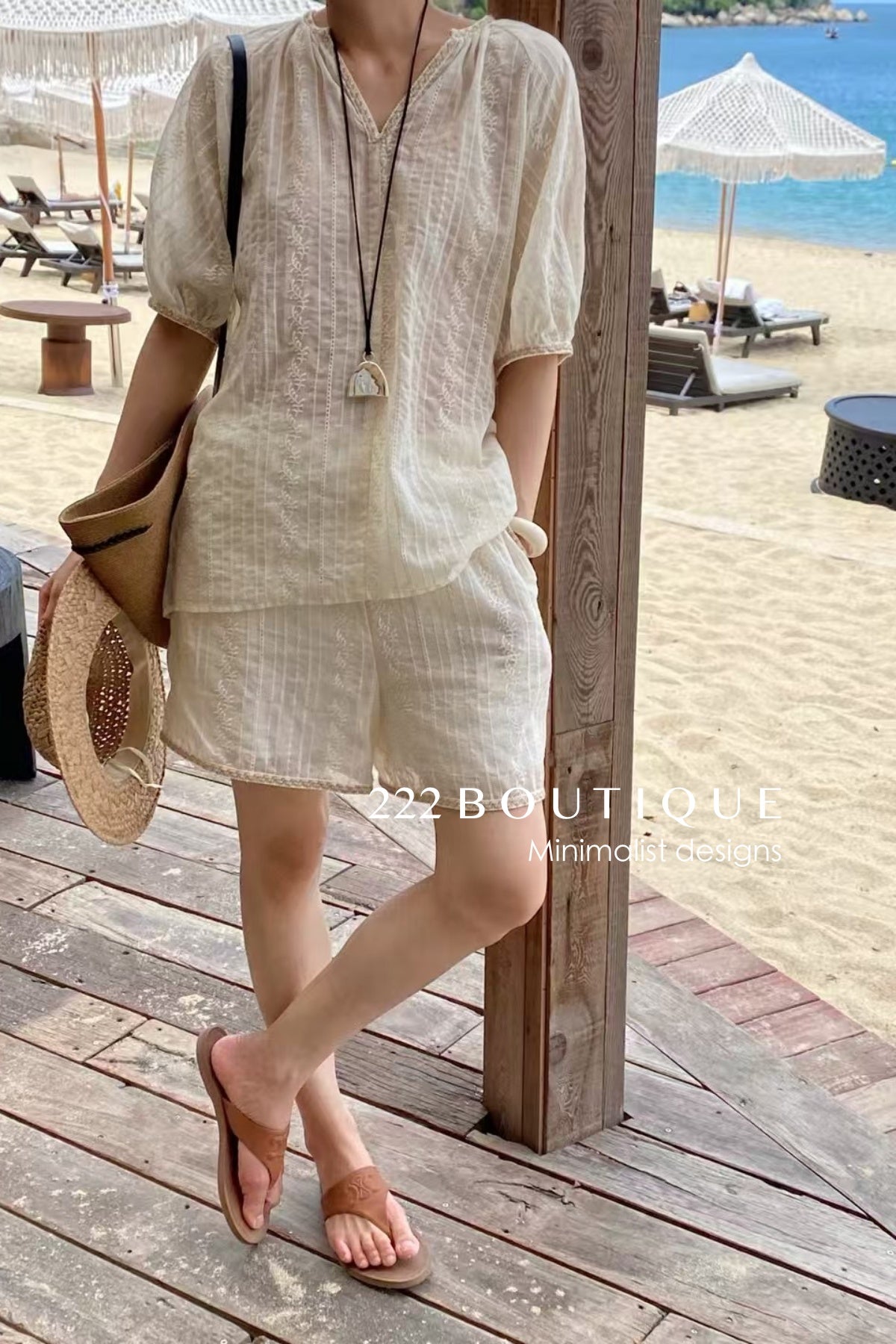 15v27 Embroidered cotton set – resort-ready softness
