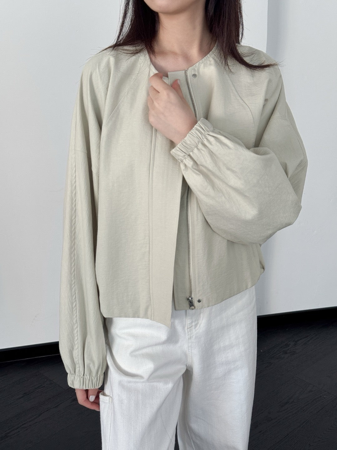 17a25 Basic round-neck jacket