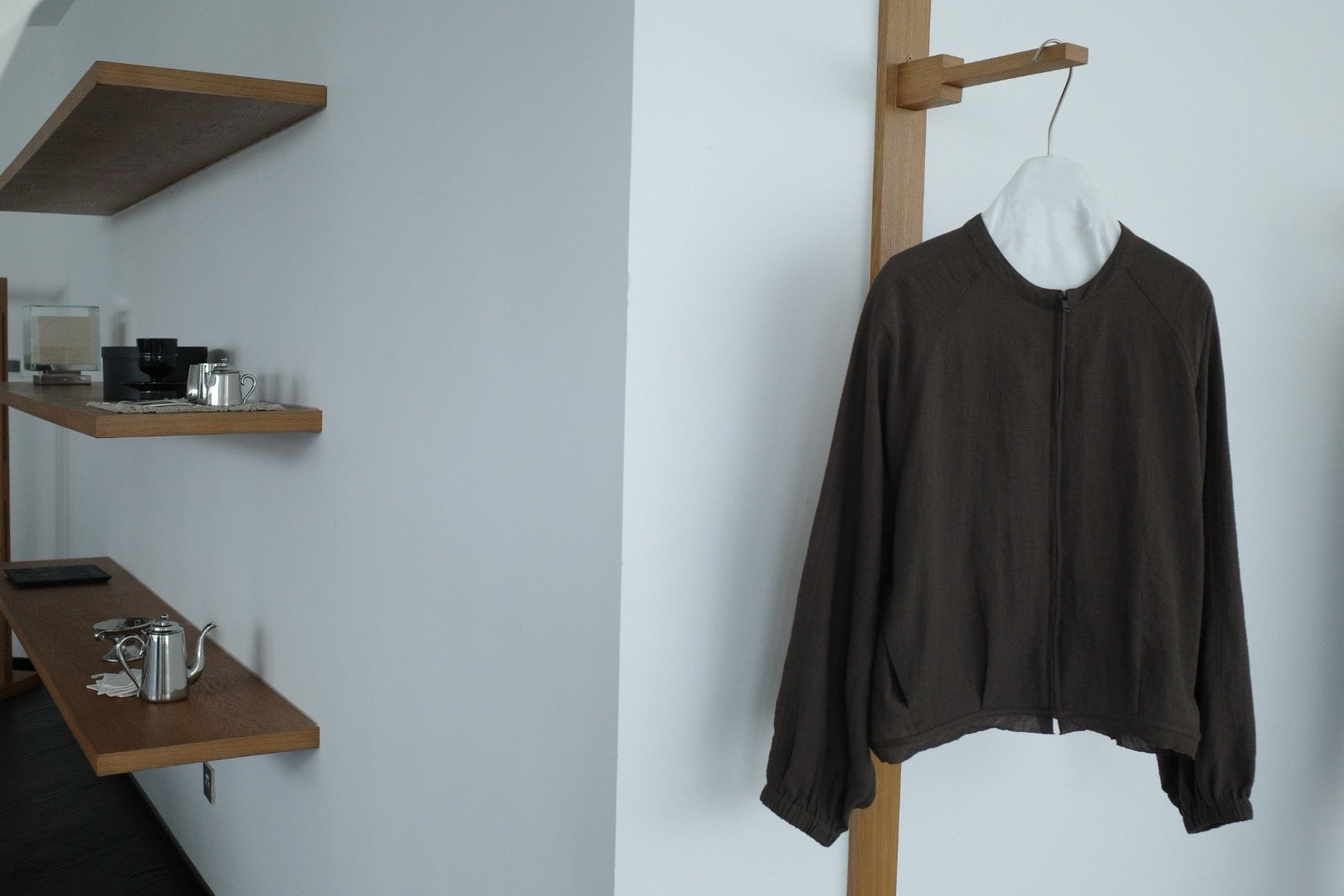 17a25 Basic round-neck jacket