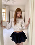 15a73 Lace-embroidered cropped blouse – retro charm