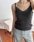 17a26 Cashmere camisole with lace trim