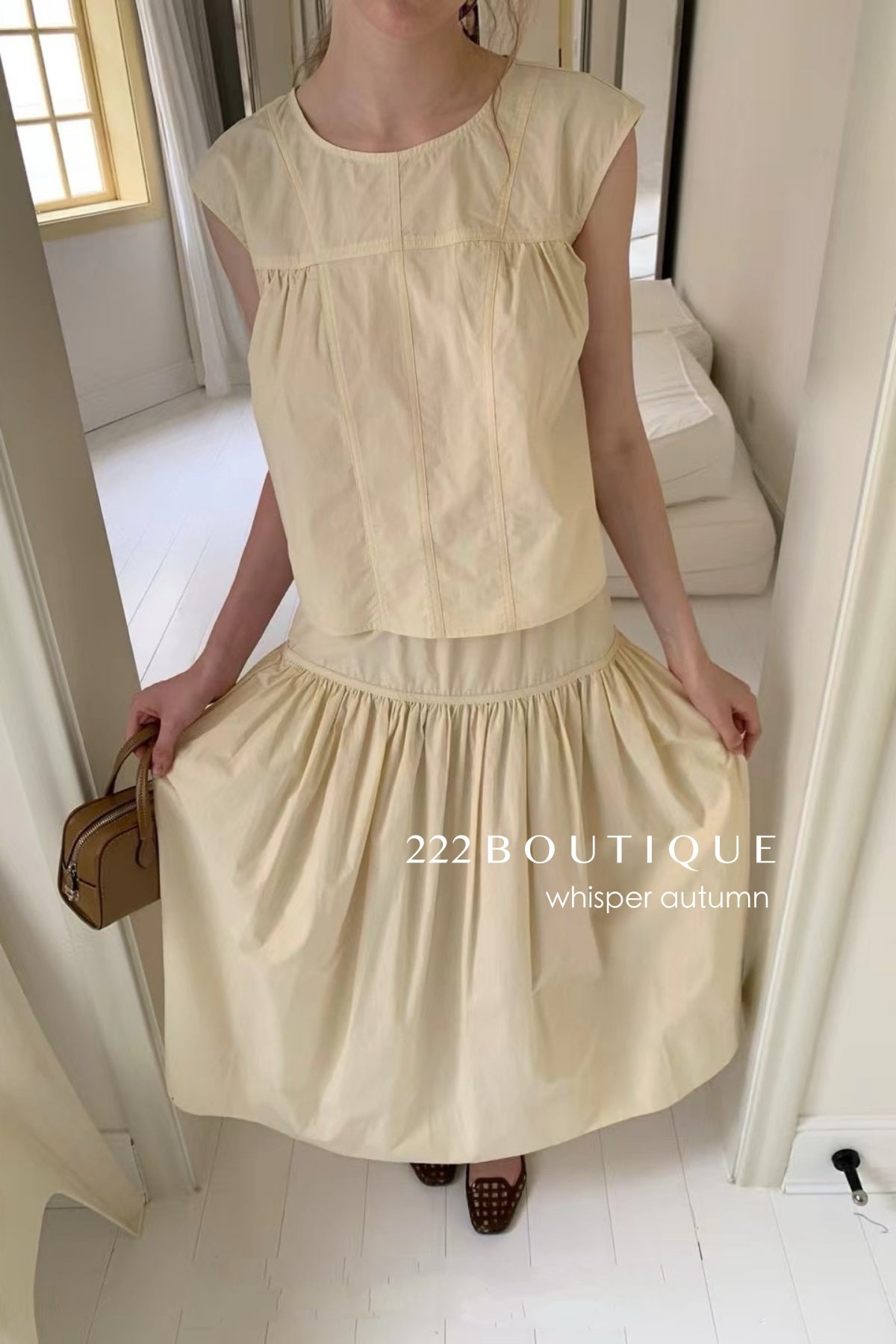 16v7 WHITE PANELLED COTTON TOP – SLEEVELESS SUMMER EDITION