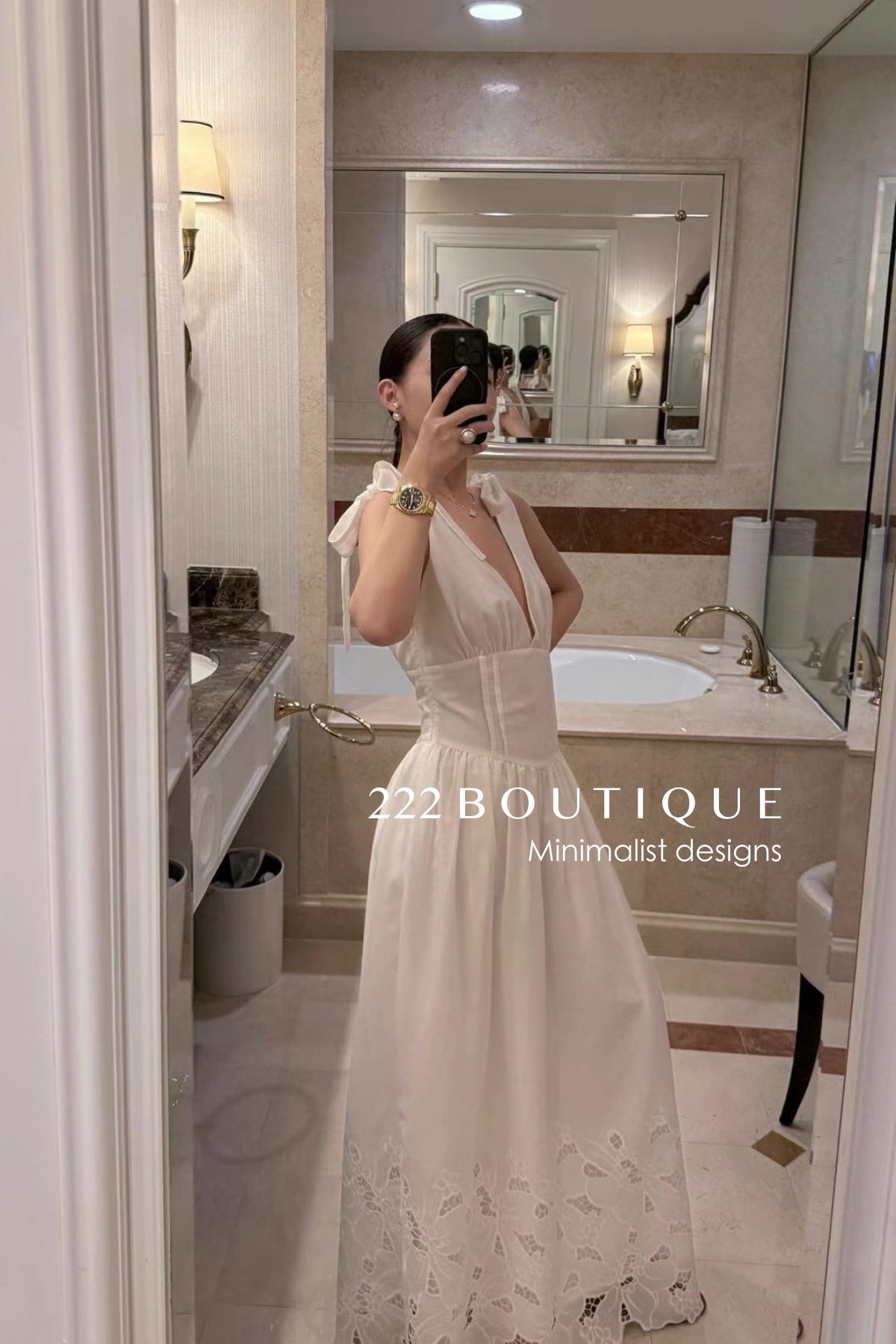 15v29 Embroidered ribbon-strap dress – soft white