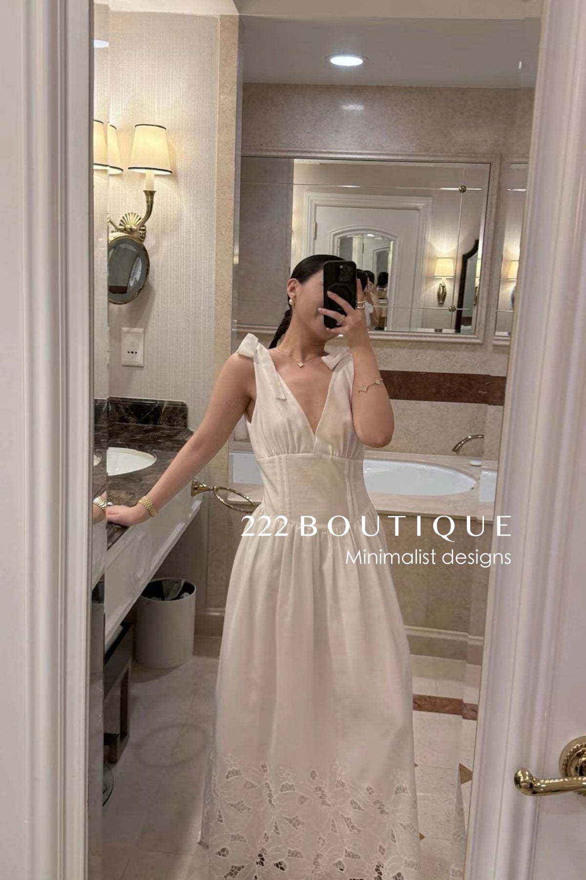 15v29 Embroidered ribbon-strap dress – soft white