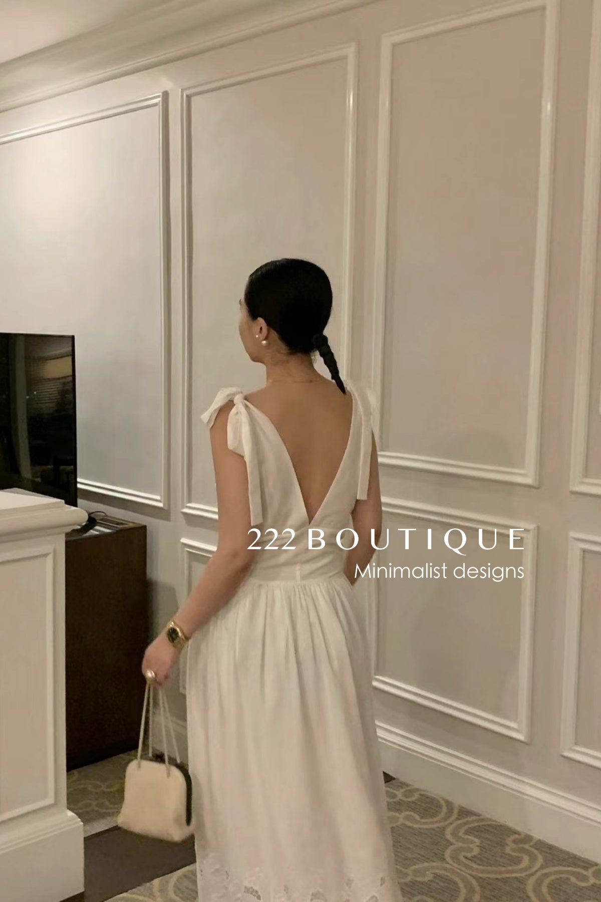 15v29 Embroidered ribbon-strap dress – soft white