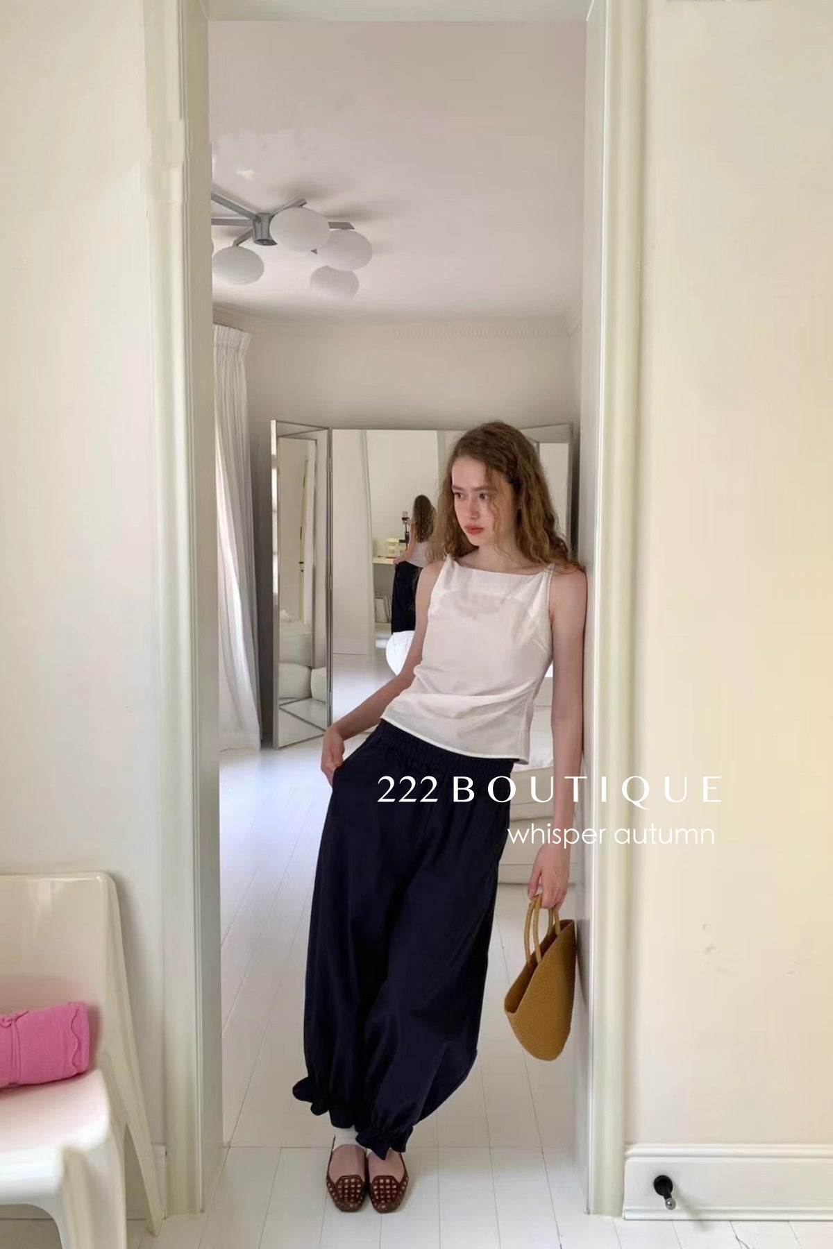 16q9 Pleated hem trousers