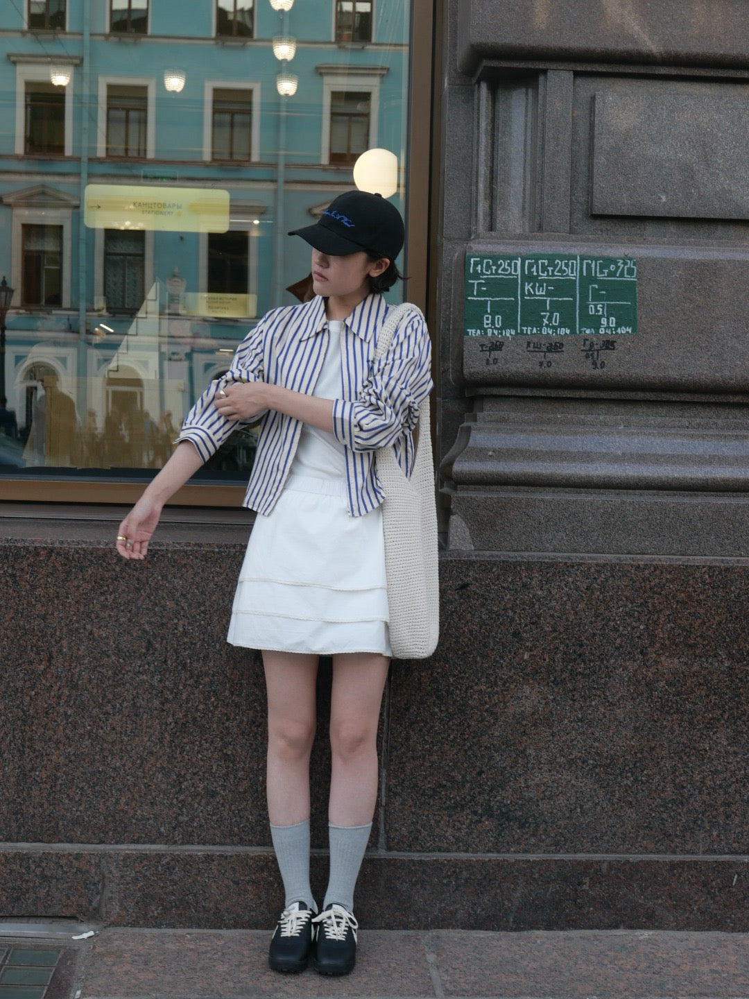 17v1 Basic pleated mini skirt