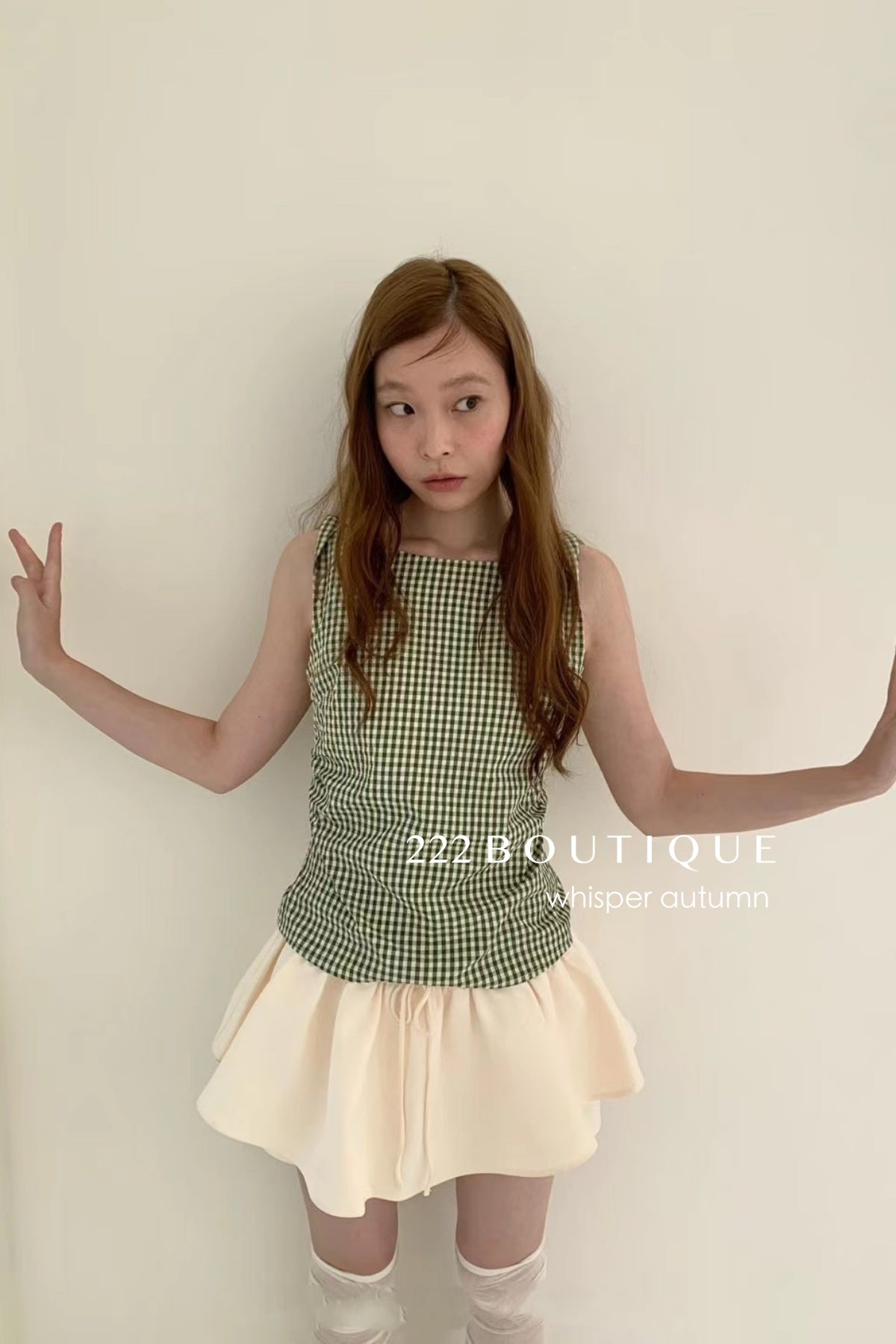 16a39 Bateau neck top