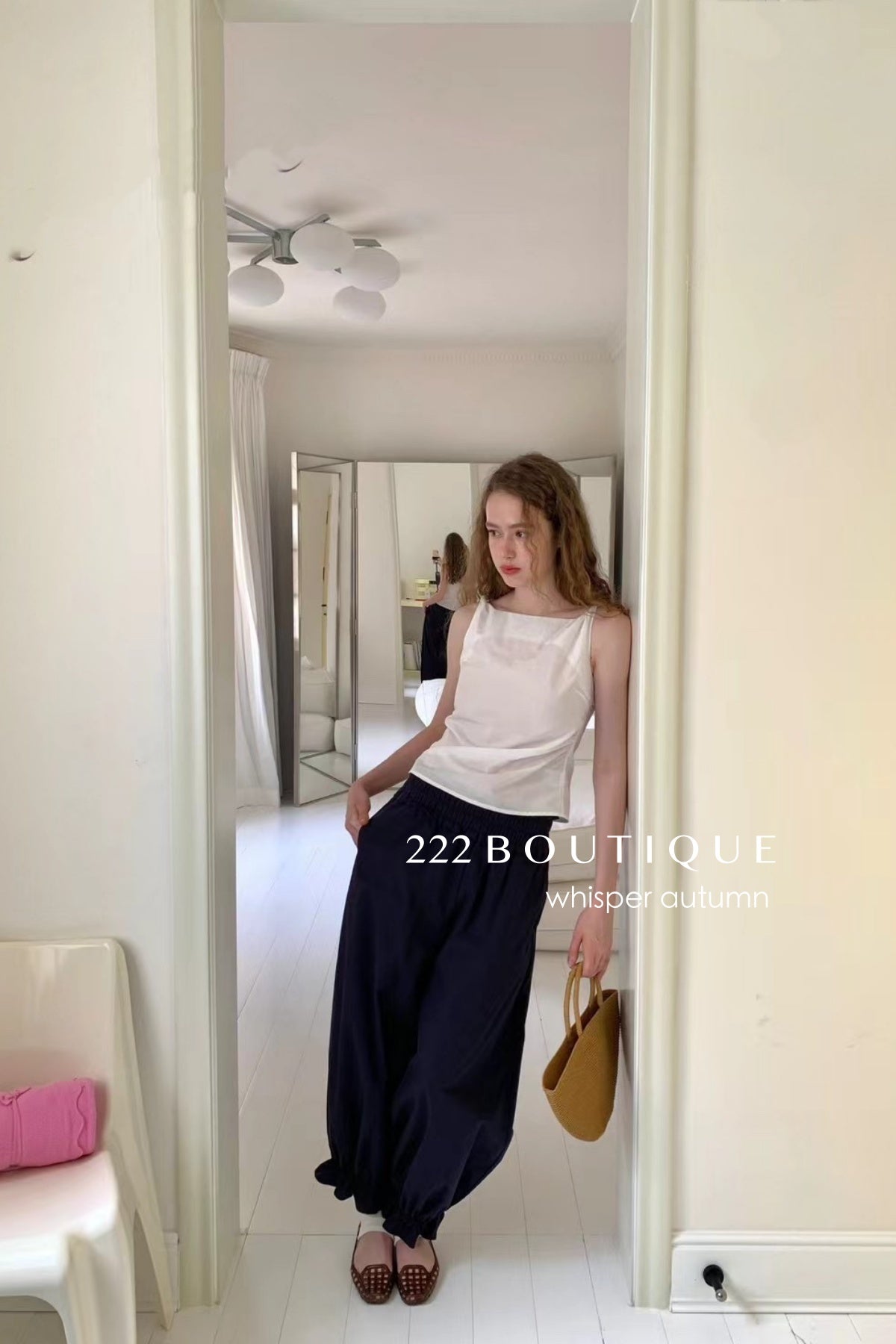 16a39 Bateau neck top