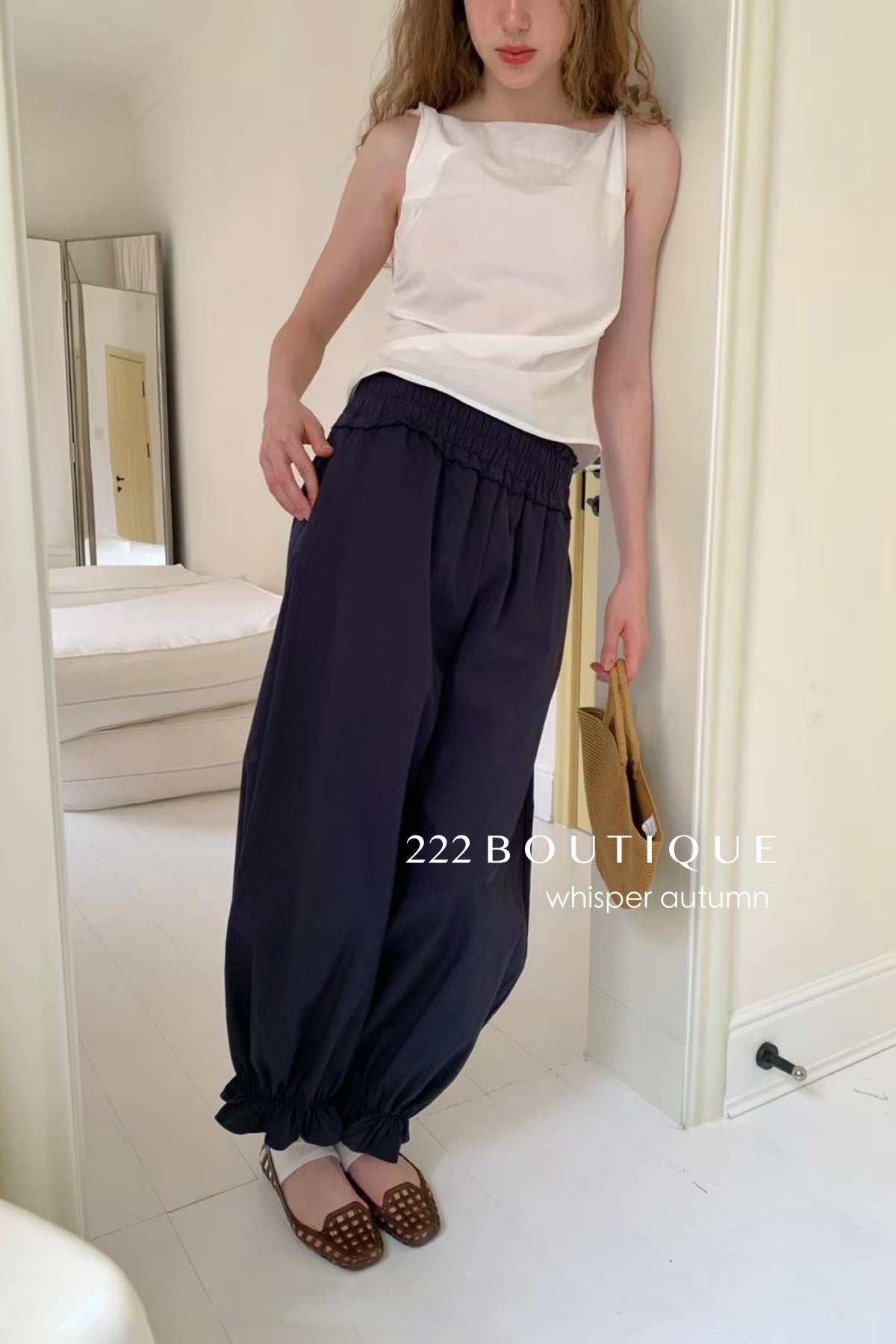 16a39 Bateau neck top