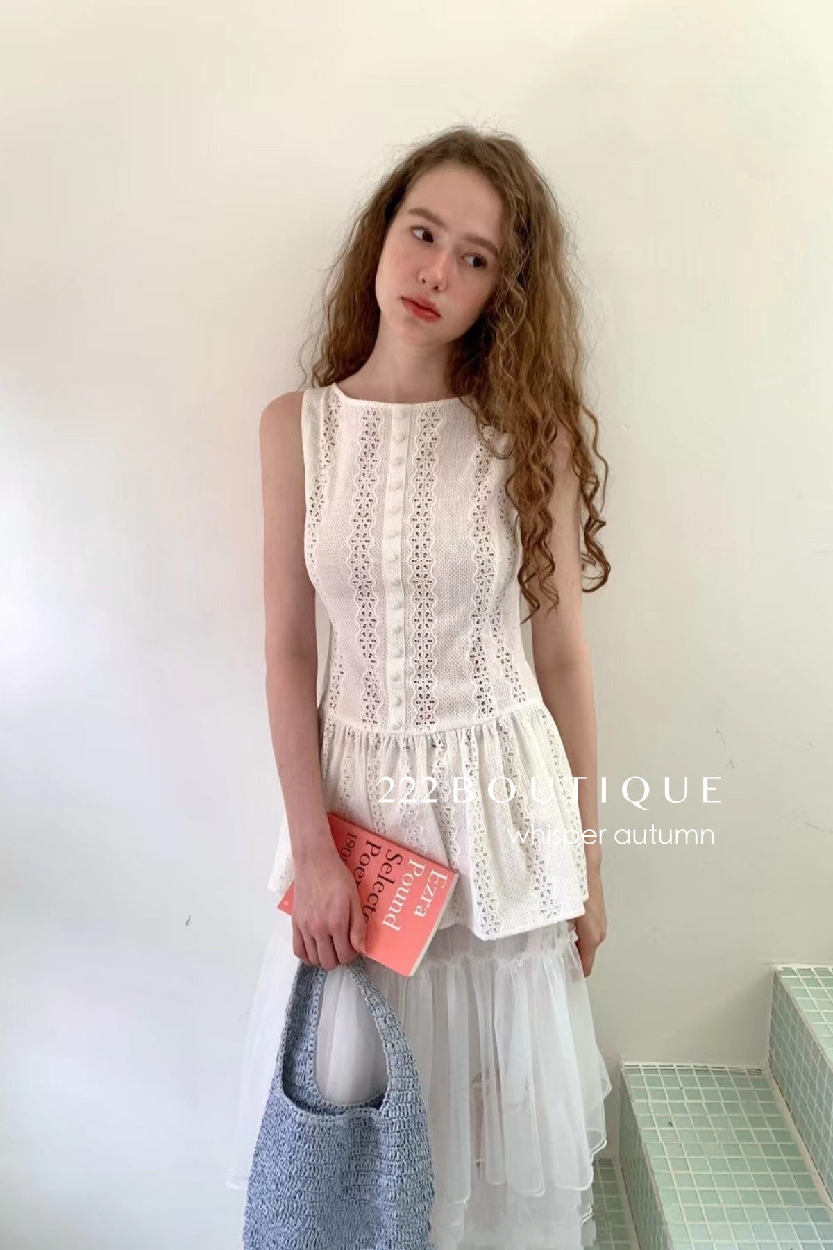 16a40 Sleeveless cotton peplum top – structured &amp; lightweight