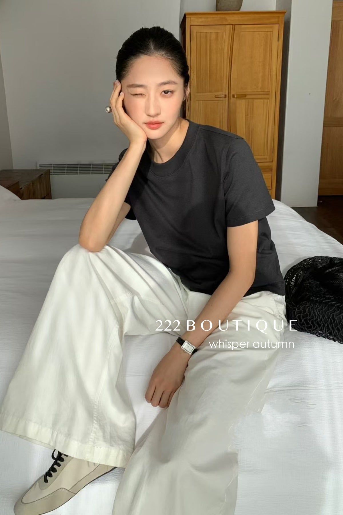 16a27 Basic short-sleeve cotton tee