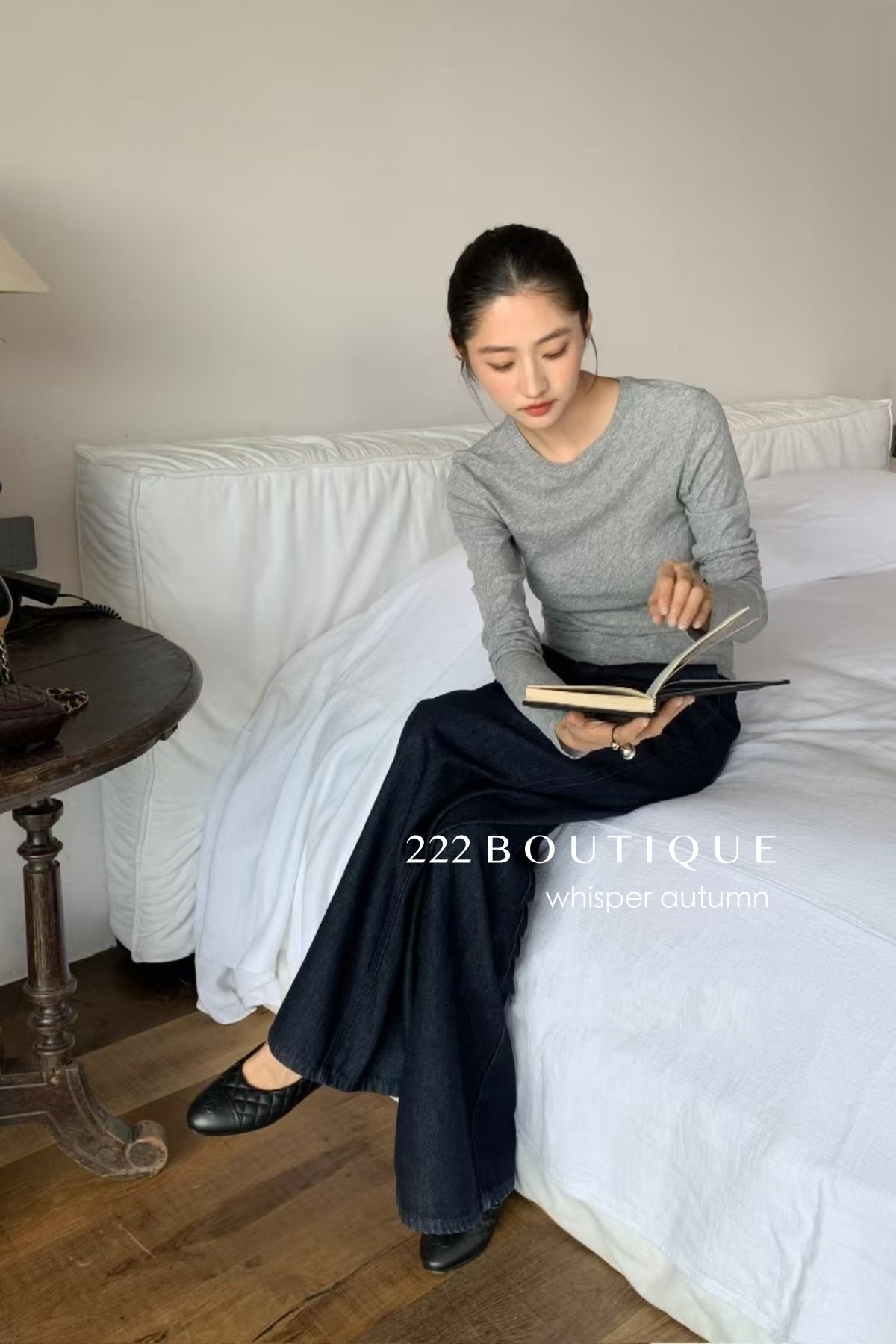 16a26 Fitted cotton long-sleeve top