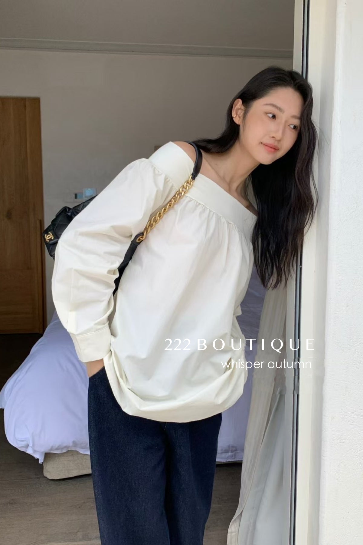 16a28 Off-shoulder long-sleeve cotton top