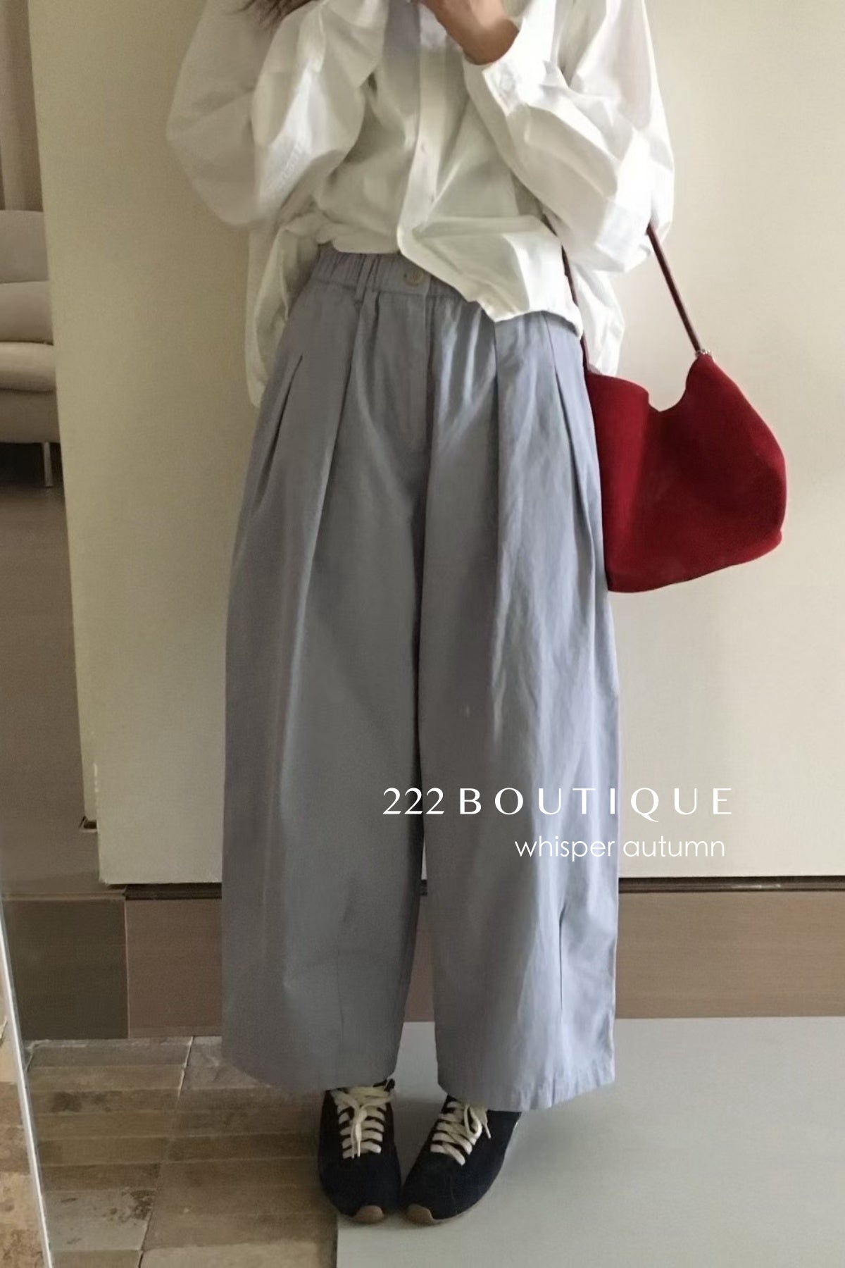 16q14 Basic elastic-waist khaki trousers