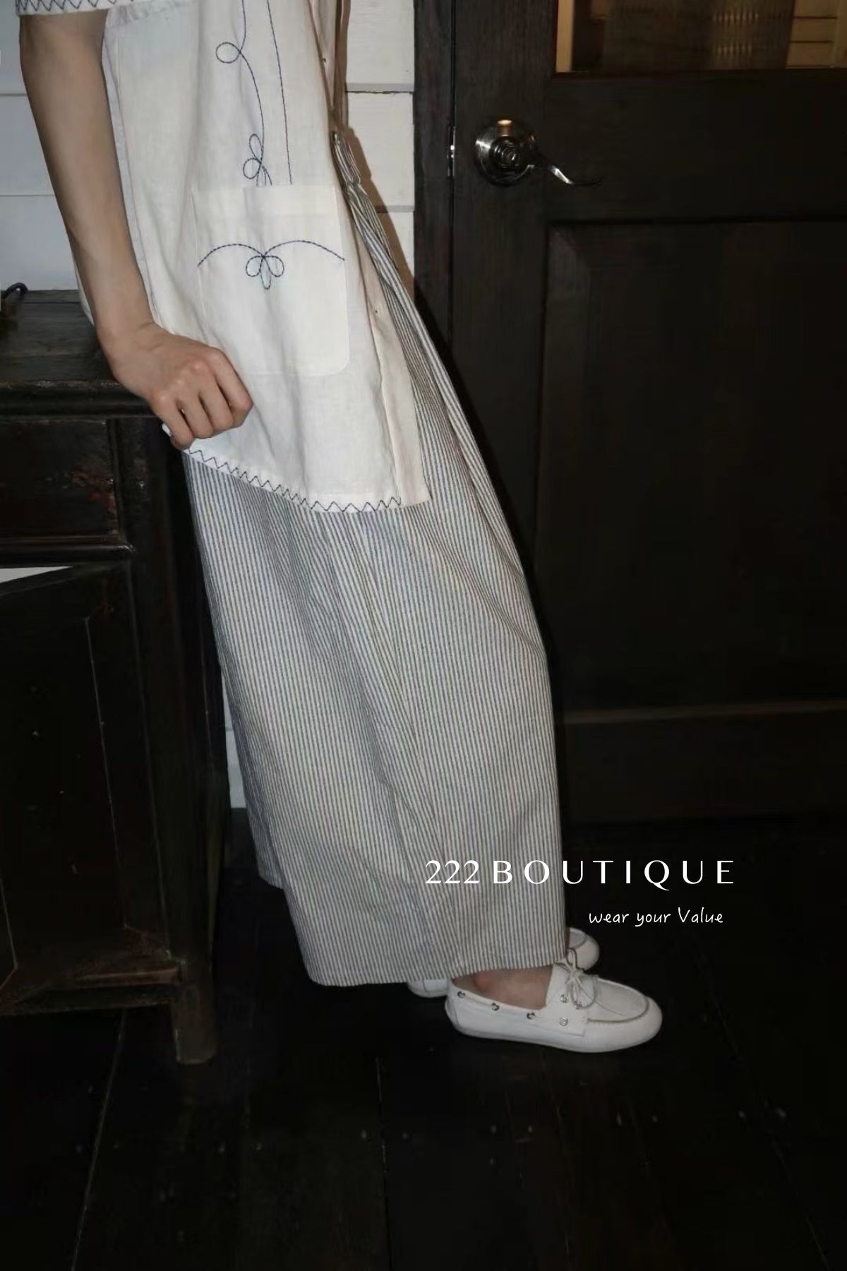 13Q11 Breathable Wide Straight-leg Pants