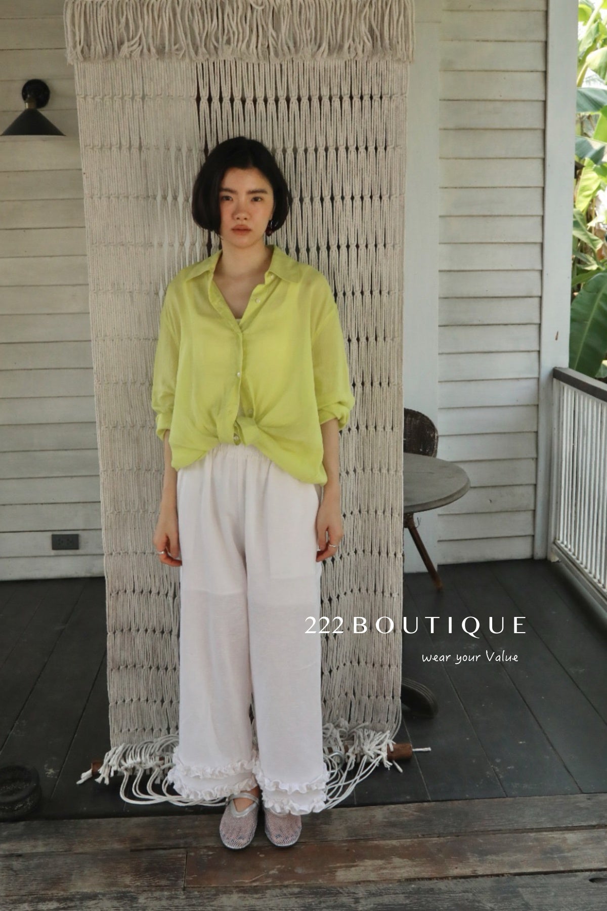 13Q10 Ruffle Hem Straight Pants