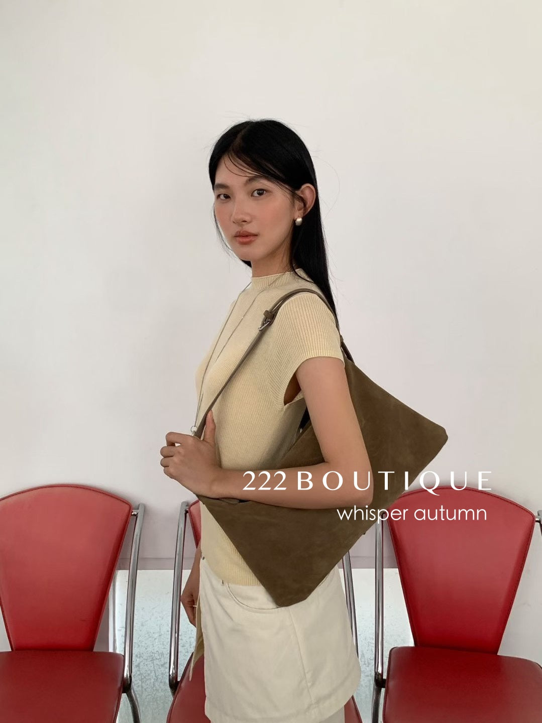 16a86 Mongtoghi mock-neck tee