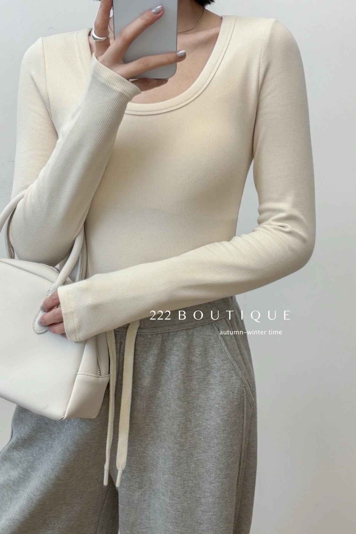 18a28 Thermal fitted U-neck top with padded chest