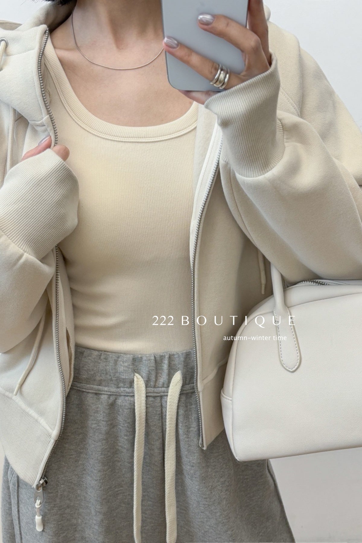 18a28 Thermal fitted U-neck top with padded chest