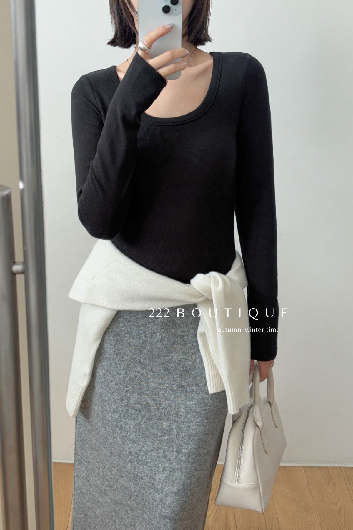 18a28 Thermal fitted U-neck top with padded chest