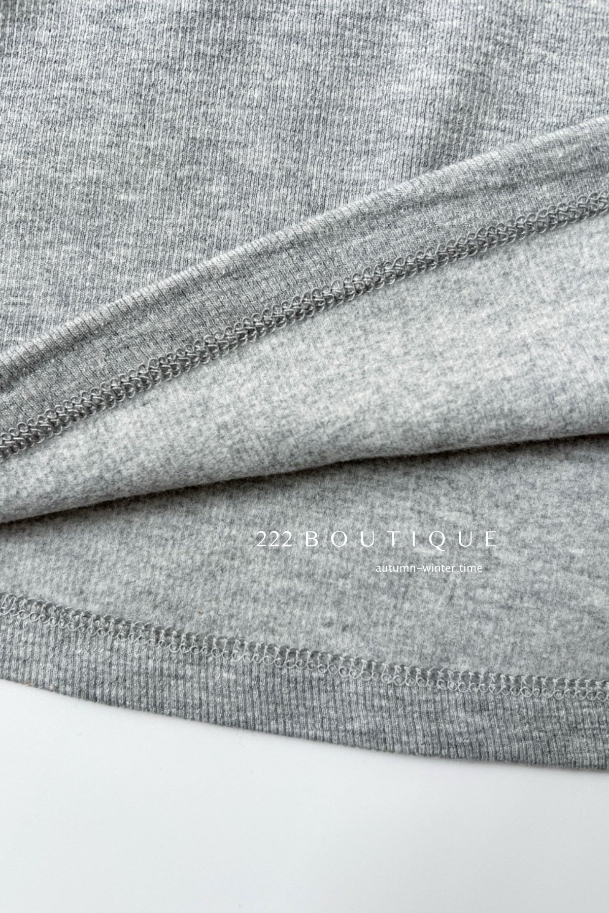 18a28 Thermal fitted U-neck top with padded chest