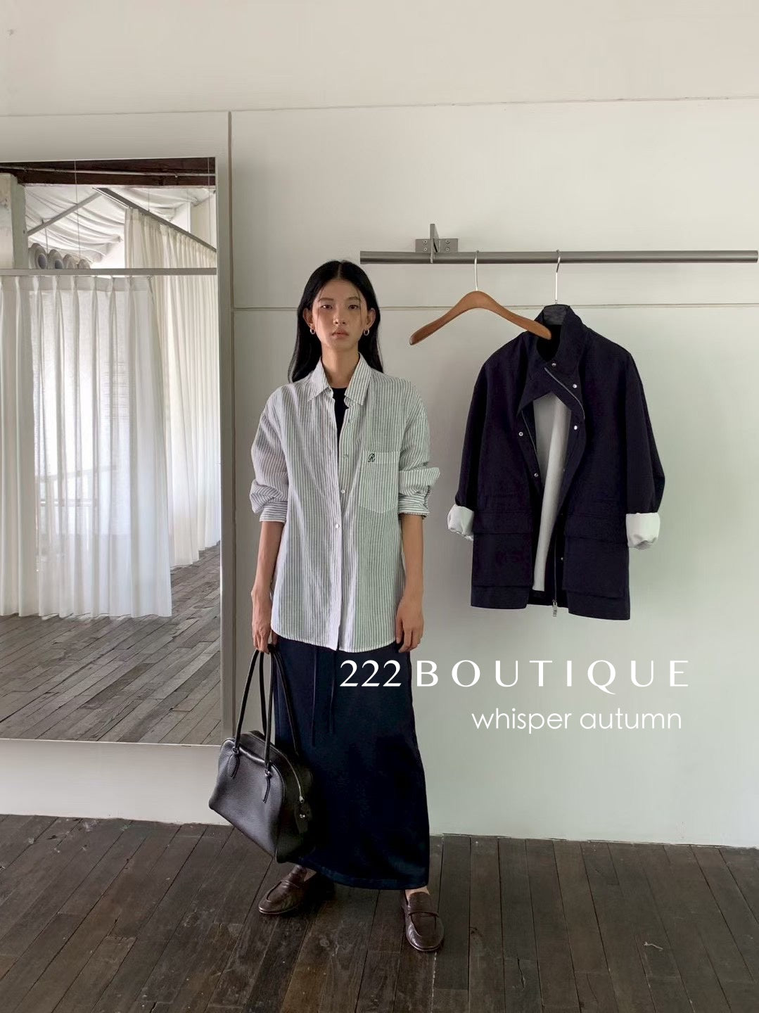 16a87 Embroidered striped silk shirt
