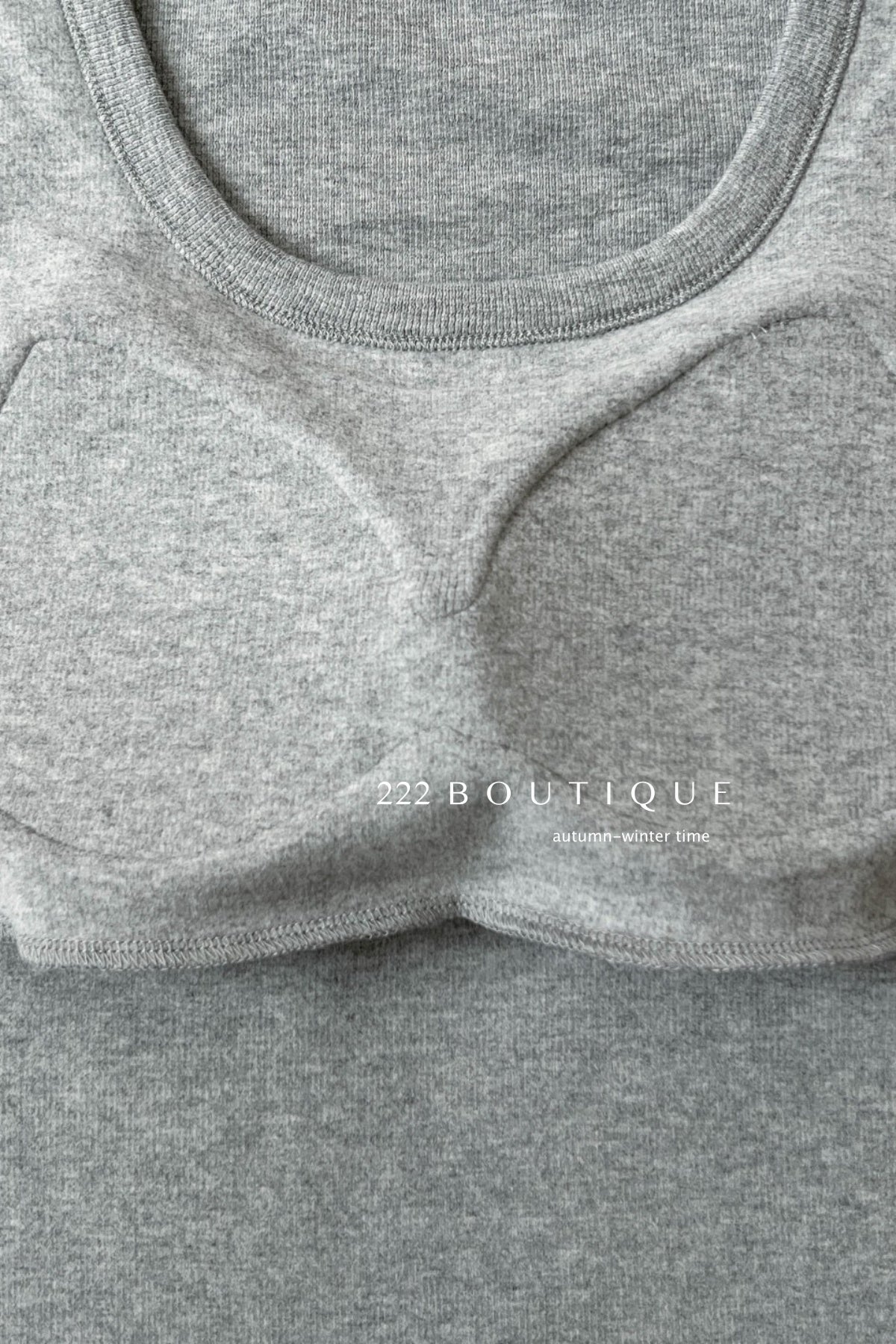 18a28 Thermal fitted U-neck top with padded chest