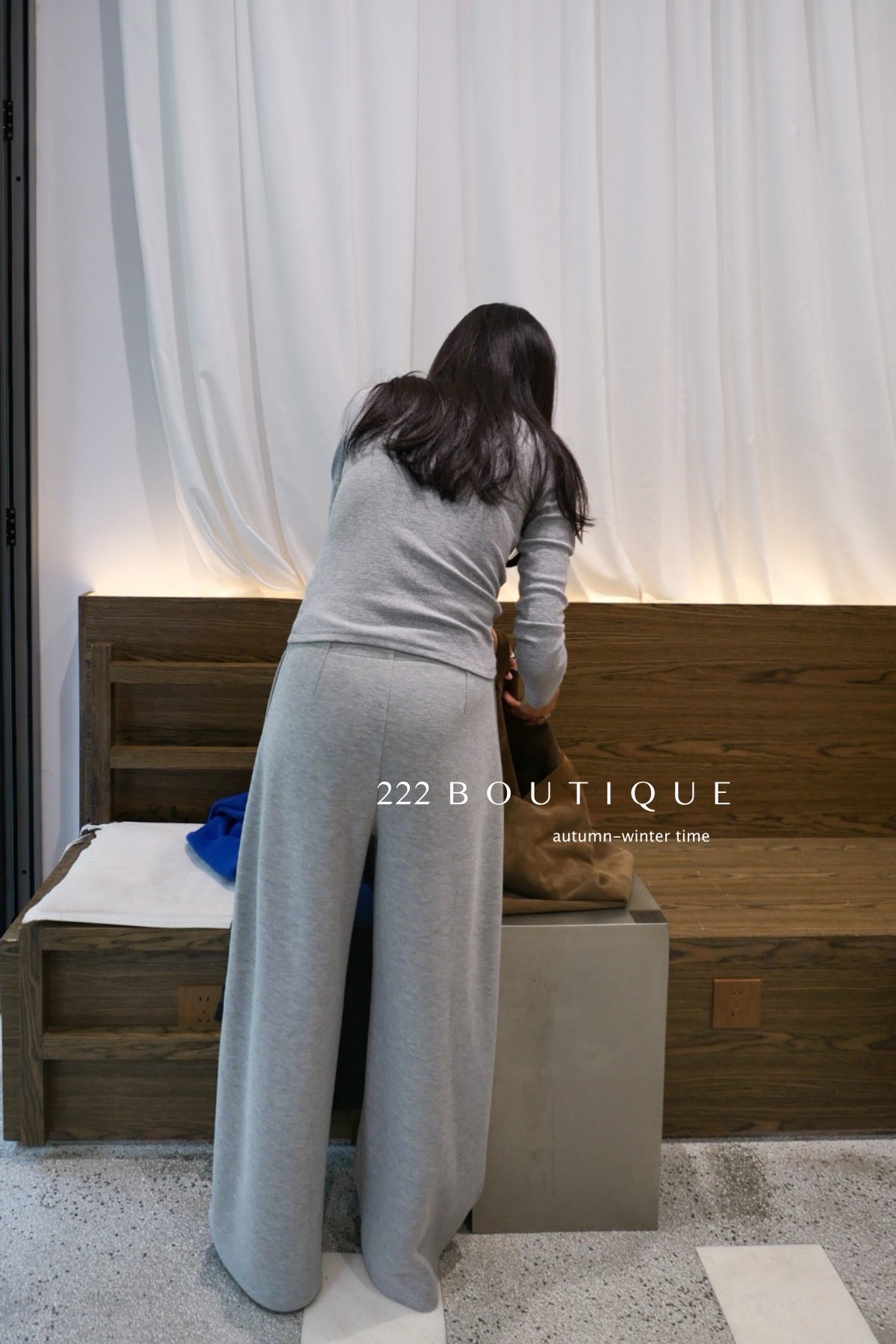 18a28 Thermal fitted U-neck top with padded chest