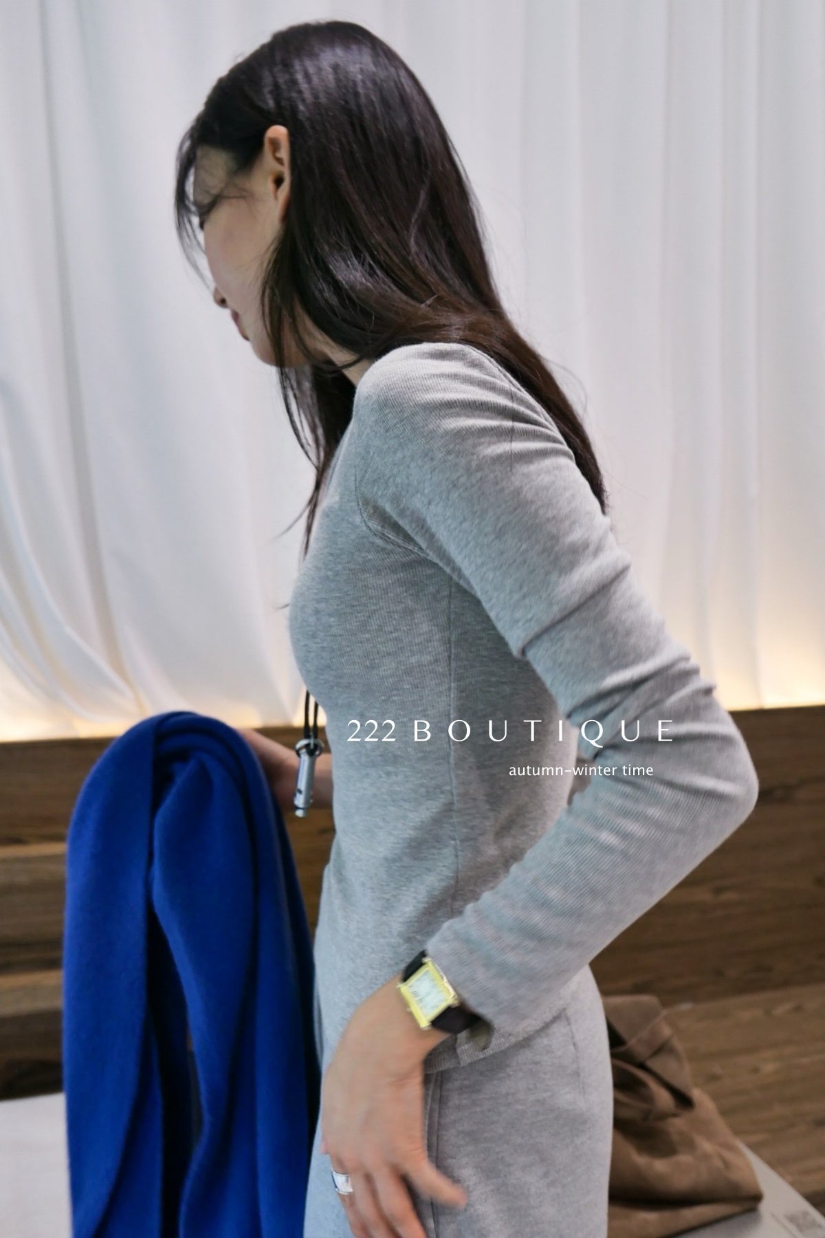 18a28 Thermal fitted U-neck top with padded chest