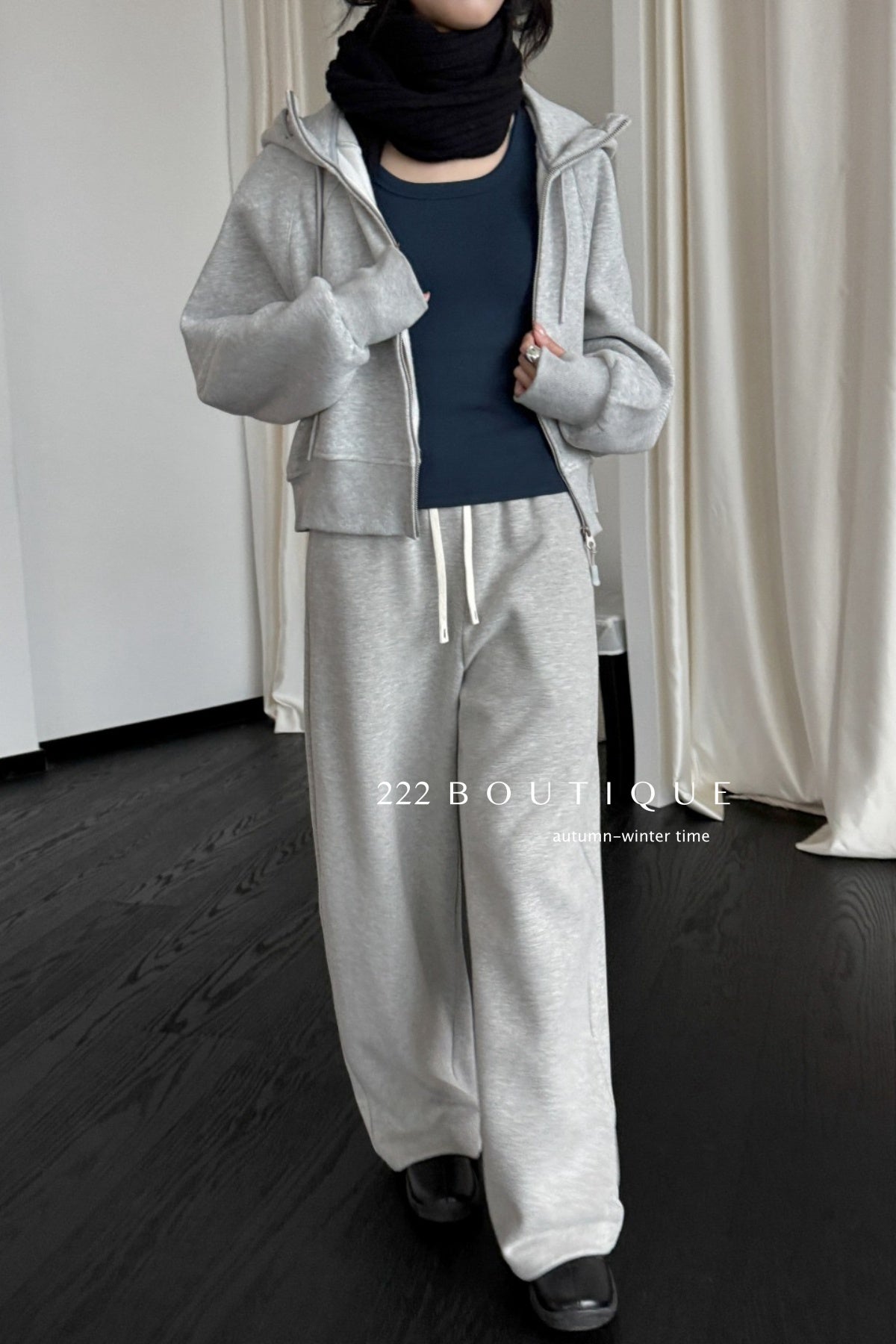 18a28 Thermal fitted U-neck top with padded chest