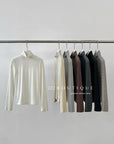 18a29 Cashmere turtleneck top