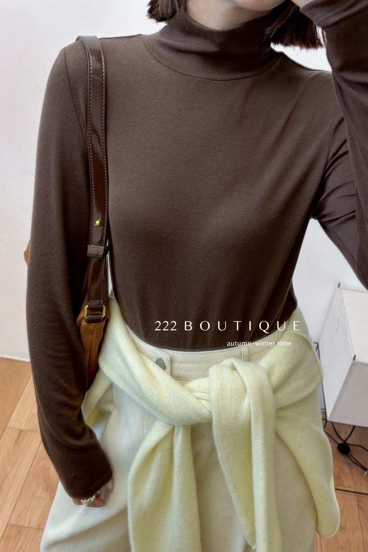 18a29 Cashmere turtleneck top