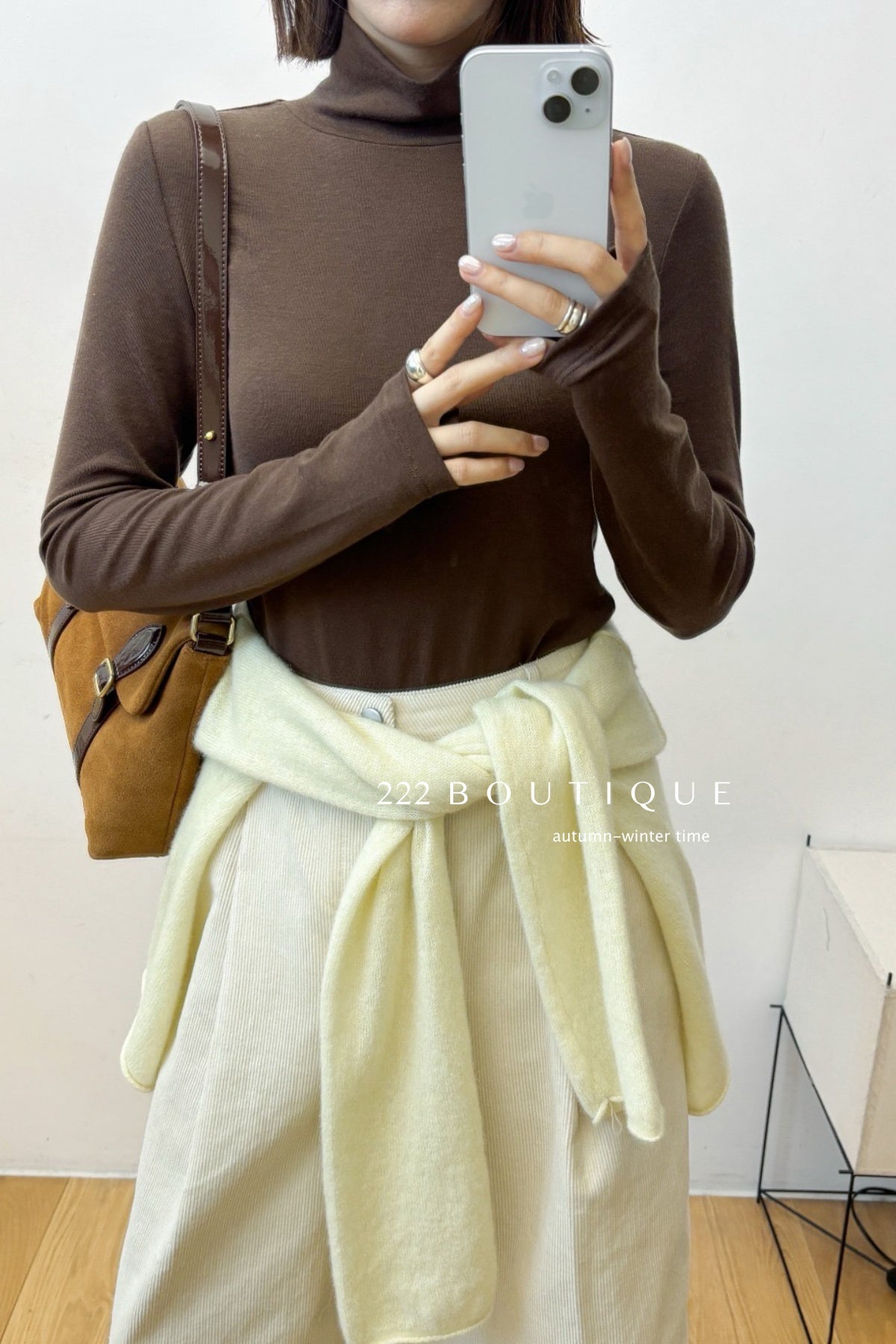 18a29 Cashmere turtleneck top