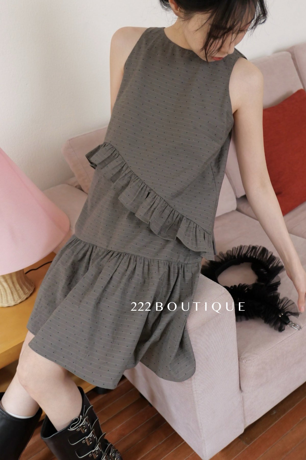 15v5 Textured cotton ruffle dress – charcoal black