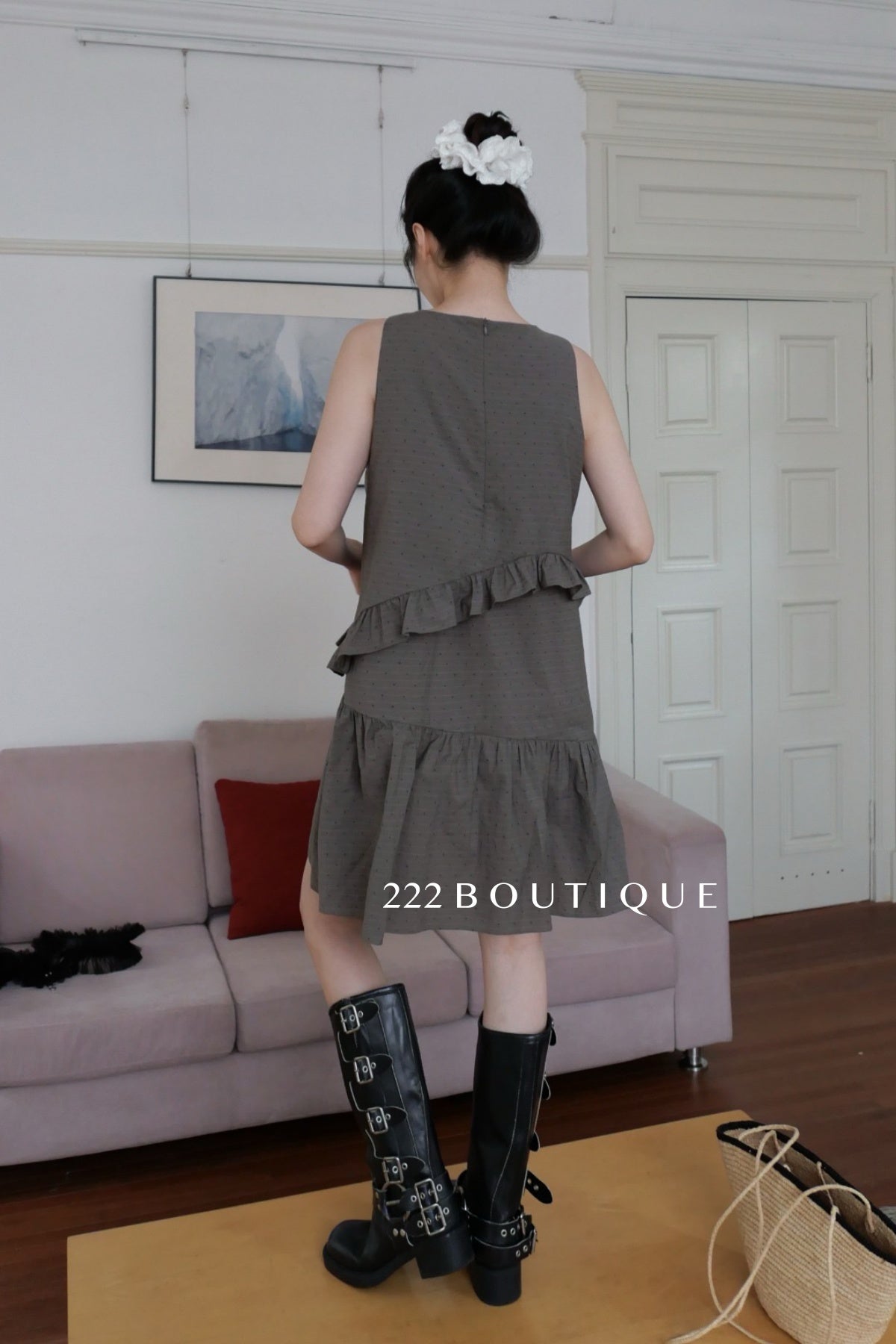 15v5 Textured cotton ruffle dress – charcoal black