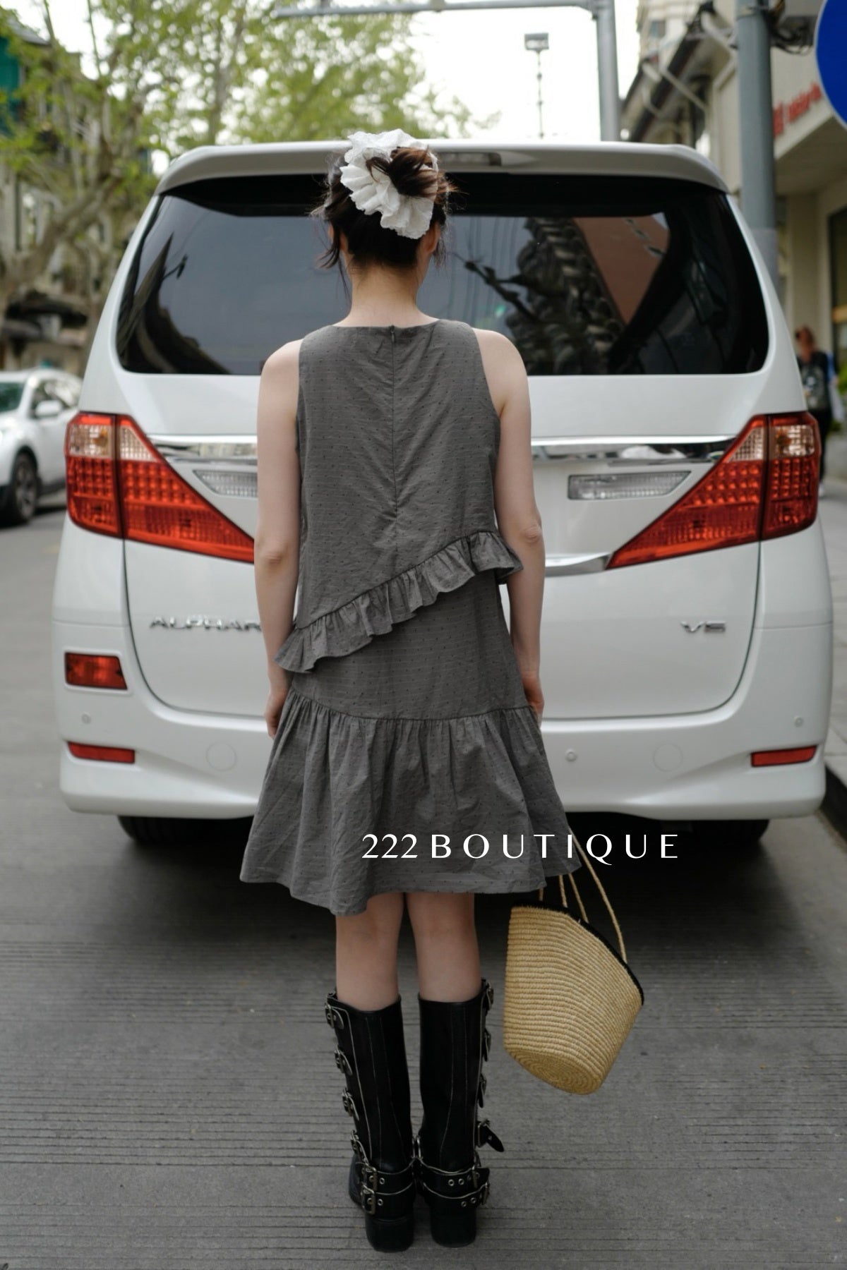 15v5 Textured cotton ruffle dress – charcoal black
