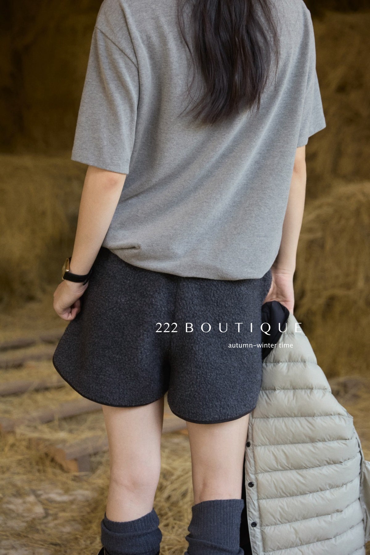 18a32 Basic light grey oversized tee