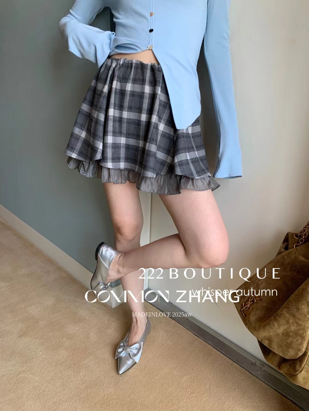16v19 Basic plaid mini skirt