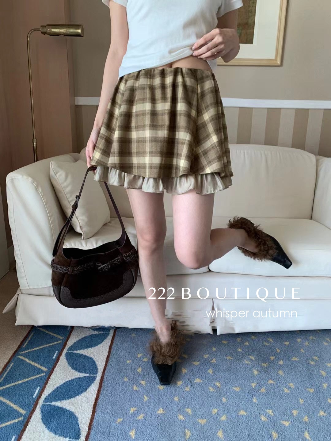 16v19 Basic plaid mini skirt