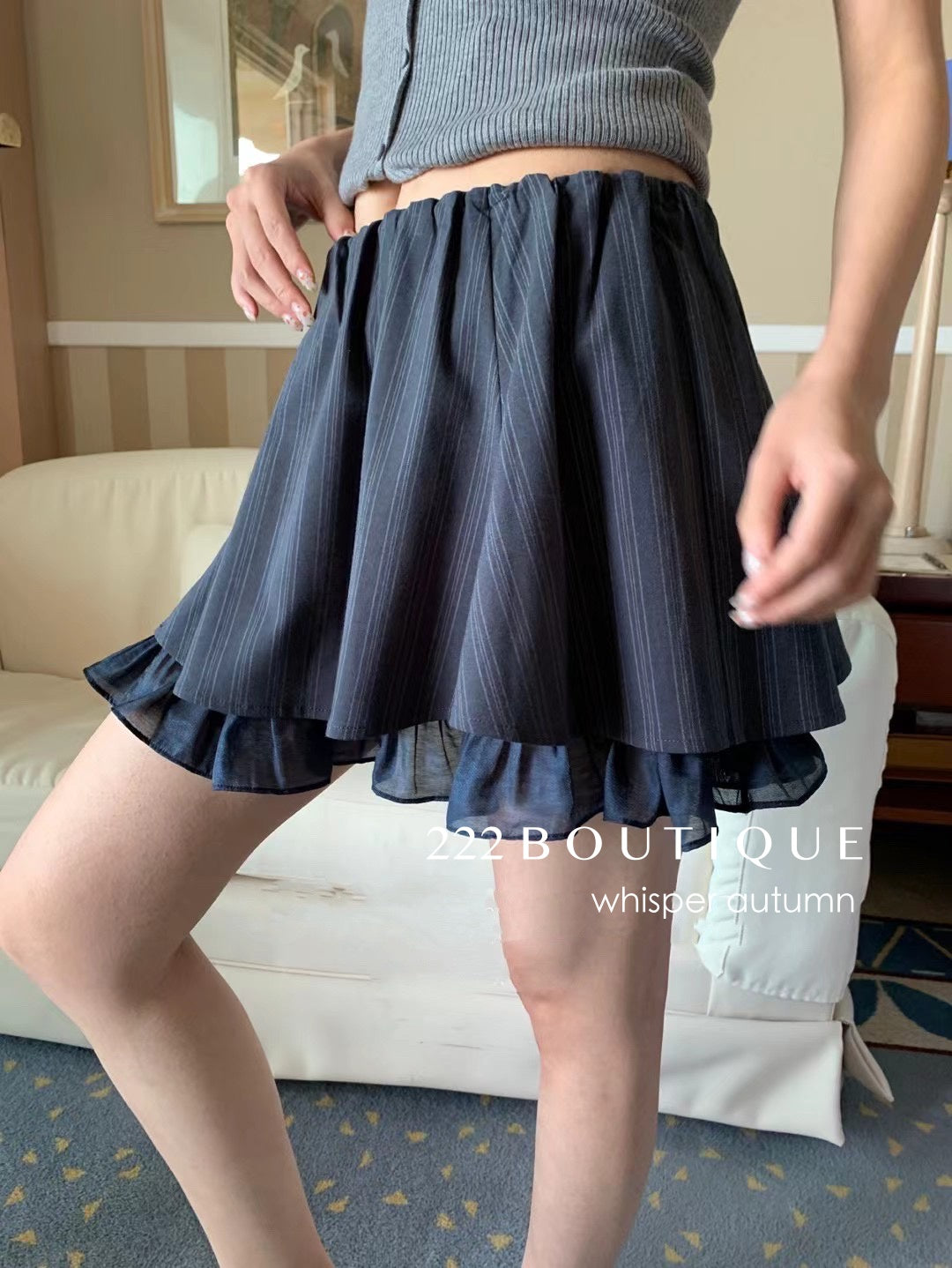 16v19 Basic plaid mini skirt
