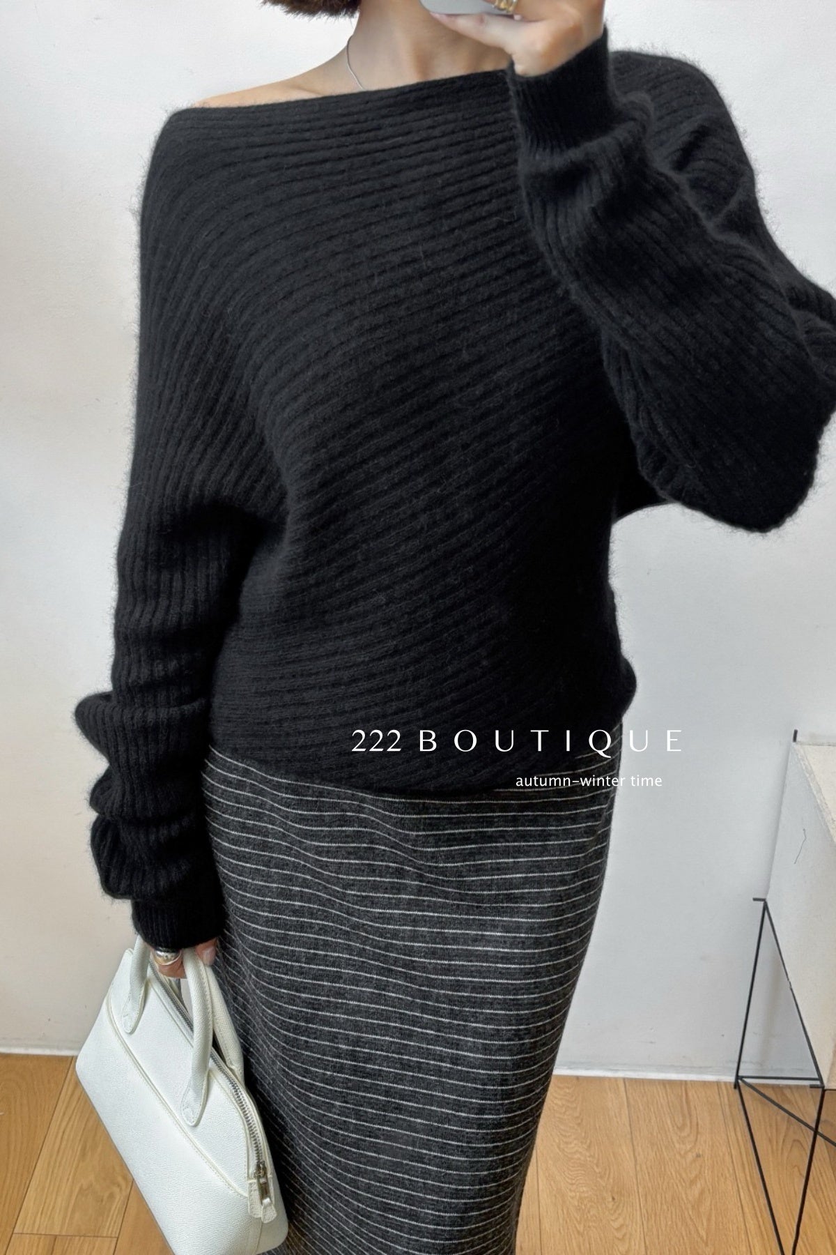 18a34 Off-shoulder cashmere sweater