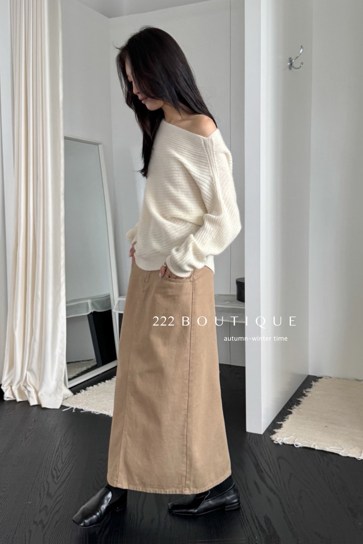 18a34 Off-shoulder cashmere sweater