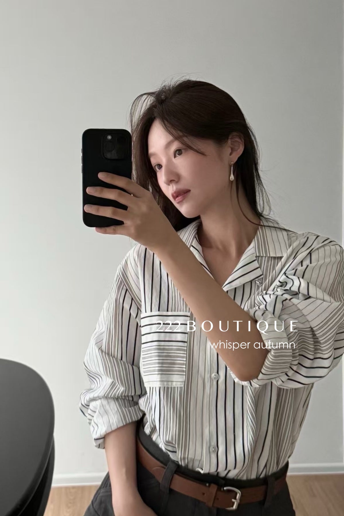 16A66 Striped cotton shirt – brown &amp; white tones