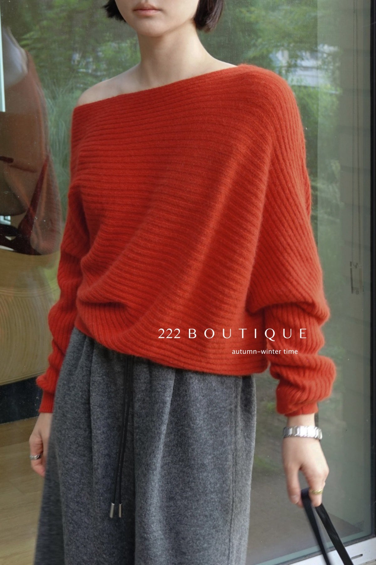 18a34 Off-shoulder cashmere sweater